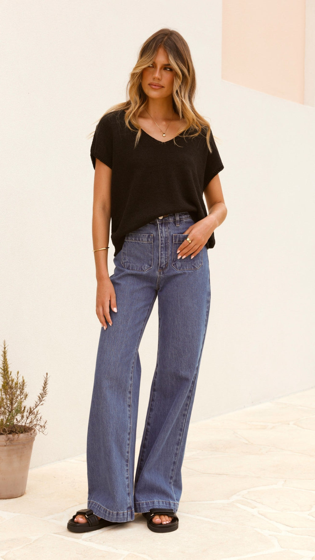 Stelaria Knit Top - Black