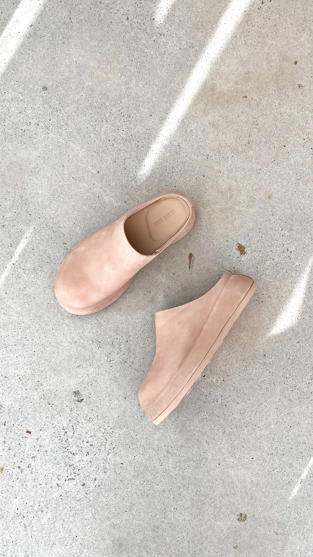 Alias Mae Phoebe Slide - Cream Nubuck