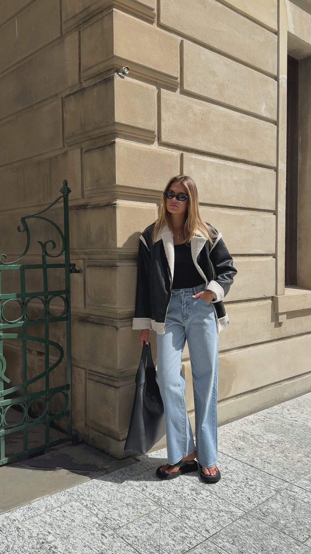 London Oversized Biker - Black