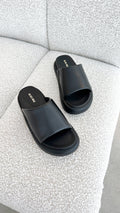 Thea Slide - Black Leather