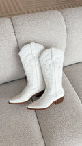 Ottilie Boots - White