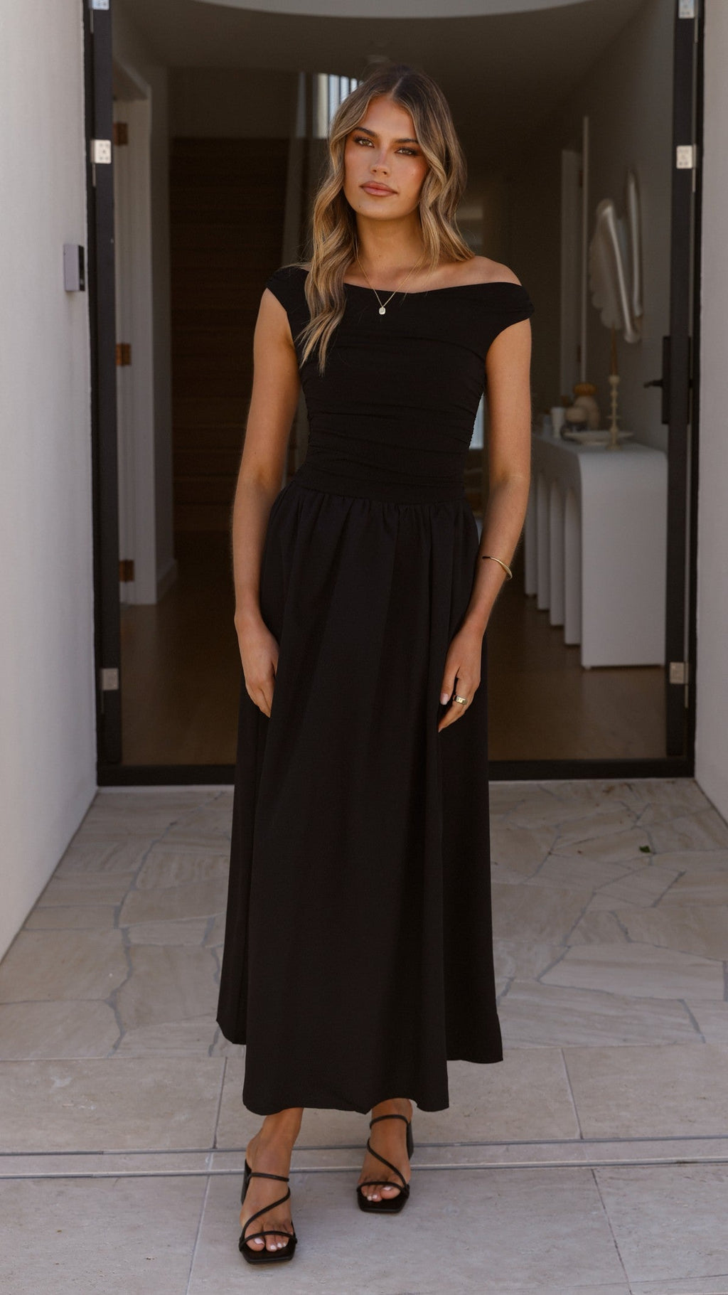 Immy Midi Dress - Black