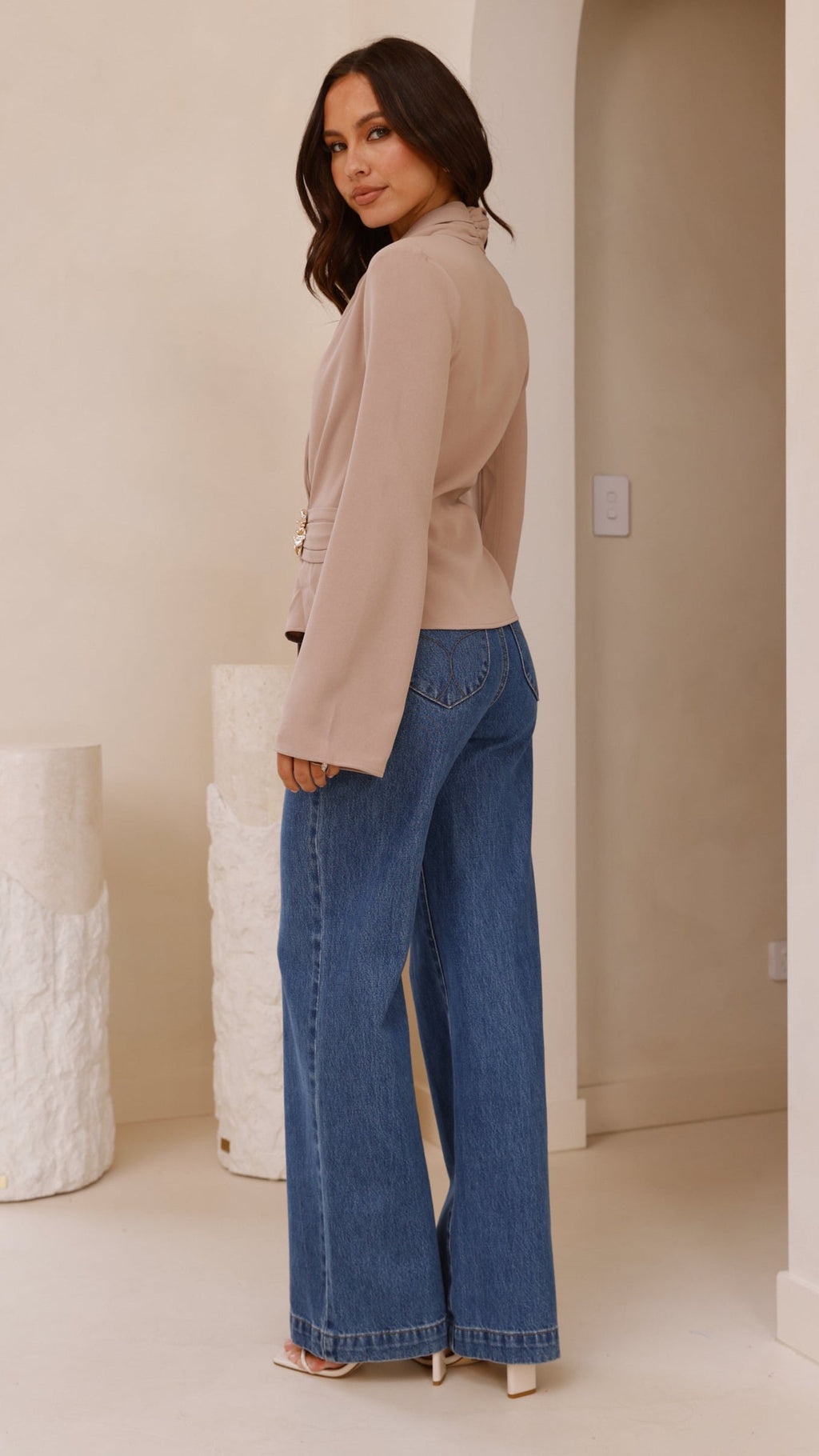 Lani Open Front Top - Latte