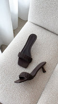 Michelle Heel - Chocolate