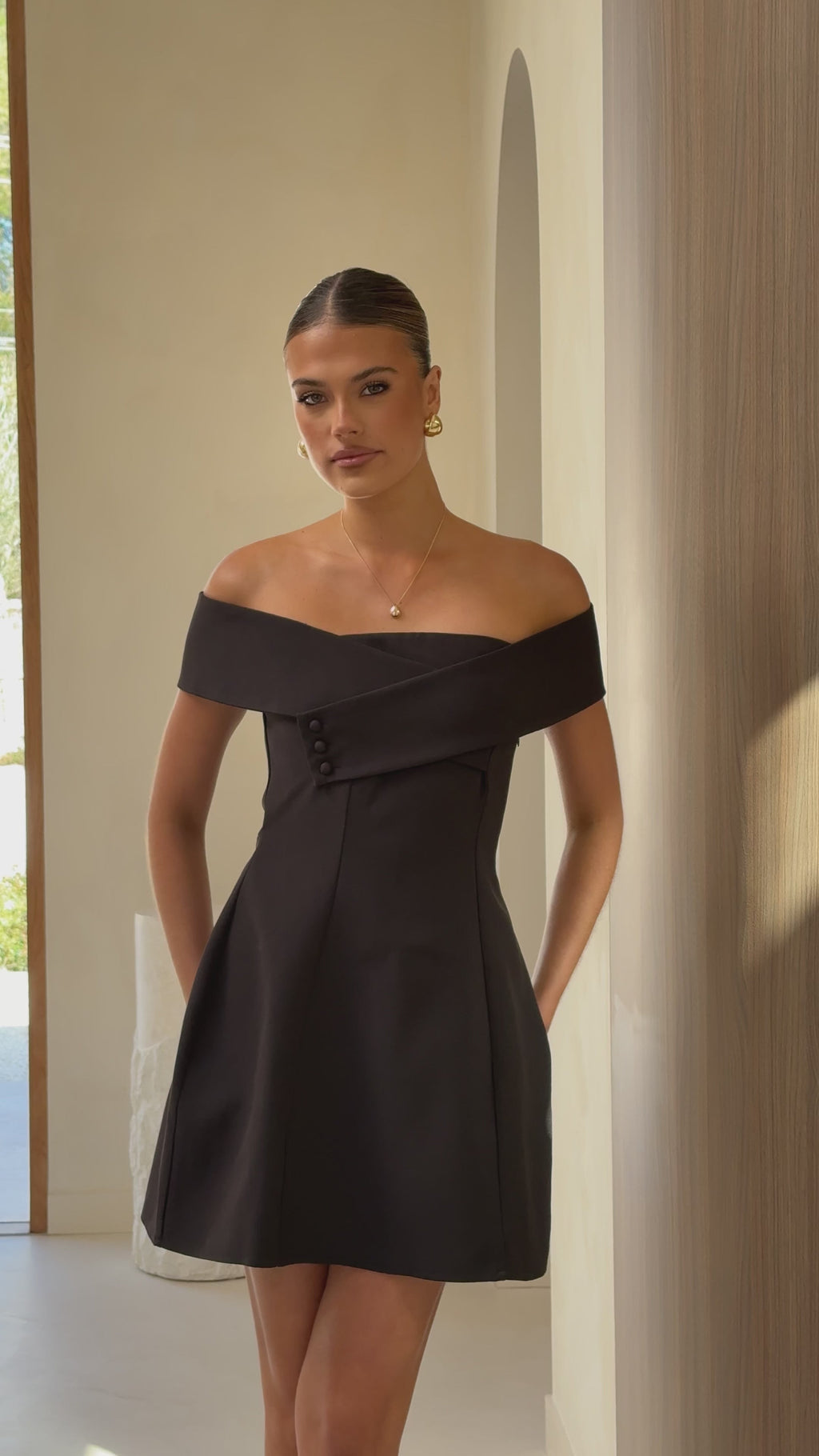 Zyan Off Shoulder Mini Dress - Black
