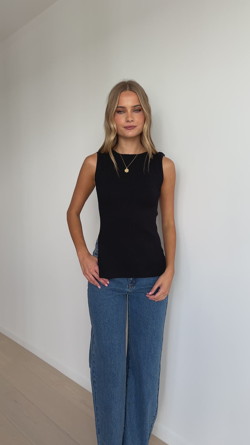 Rafee Top - Black